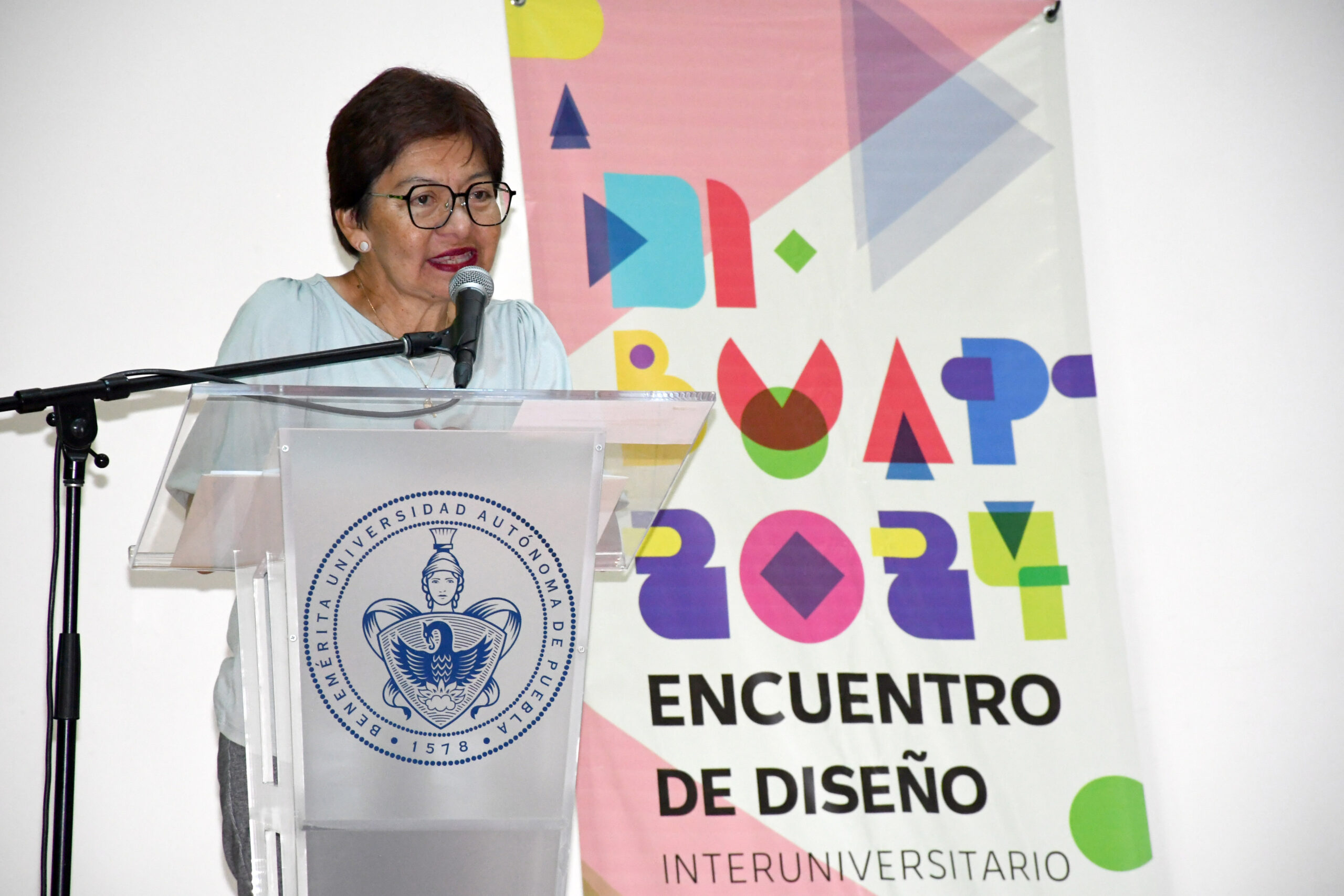 Inaugura la Rectora María Lilia Cedillo Ramírez el Primer Encuentro de Diseño DiBuap 2024.