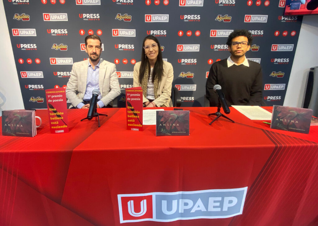 UPAEP impulsa la creación literaria con el Premio de Poesía “Una terrible belleza está naciendo