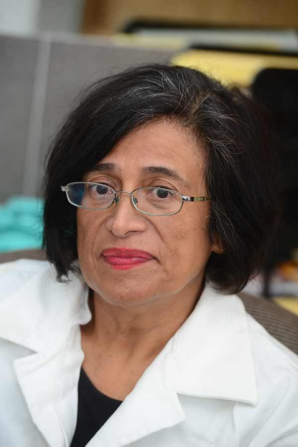Nombran género bacteriano en reconocimiento a Esperanza Martínez Romero