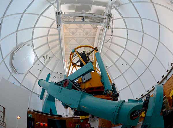 Consolidan capacidades para el desarrollo de instrumentación astronómica terrestre y espacial
