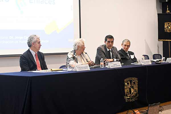 Invaluable papel en la democracia, el acceso a la información y la protección de datos: López Leyva