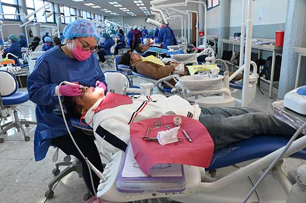 Reconoce la OMS a la UNAM como Centro Colaborador en Salud Bucal y Envejecimiento