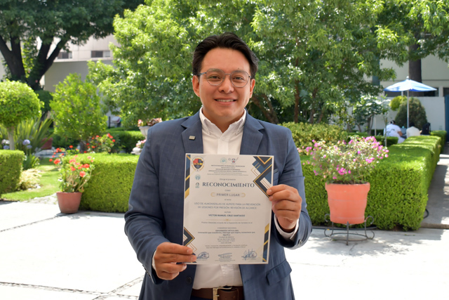 Destaca estudiante BUAP en congreso nacional de enfermería