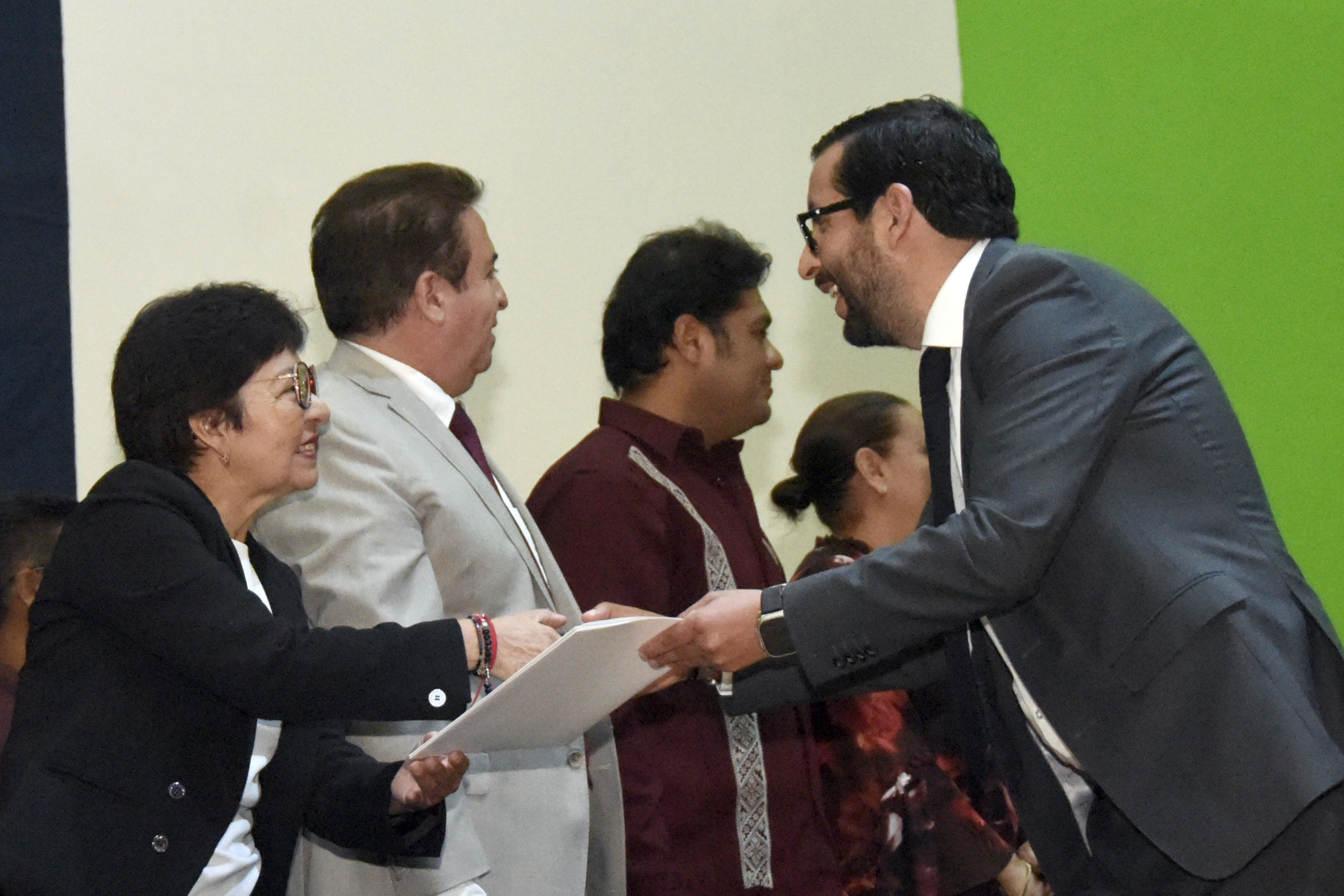 Otorga la Rectora Lilia Cedillo Ramírez 150 definitividades a personal universitario