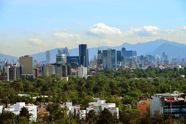 Debemos pensar la Ciudad de México como una megalópolis: Roberto Ramírez Hernández