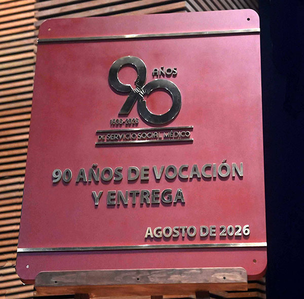 El servicio social médico demuestra que la educación pública impacta positivamente la vida de la población: Rector Lomelí
