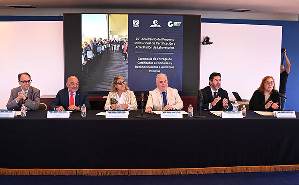 Vigoriza la UNAM la cultura de la calidad con más certificaciones internacionales