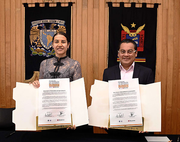 Alientan educación financiera