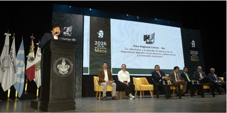 Analizan impacto de dispositivos digitales en niños y jóvenes en el Foro Regional Centro-Sur