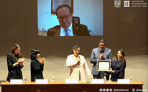 La curiosidad y la disposición a cuestionar certezas son indispensables en la historia del arte: Rector Lomelí