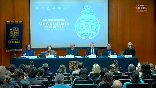 La autonomía universitaria es un compromiso social, resalta Mary Frances Rodríguez