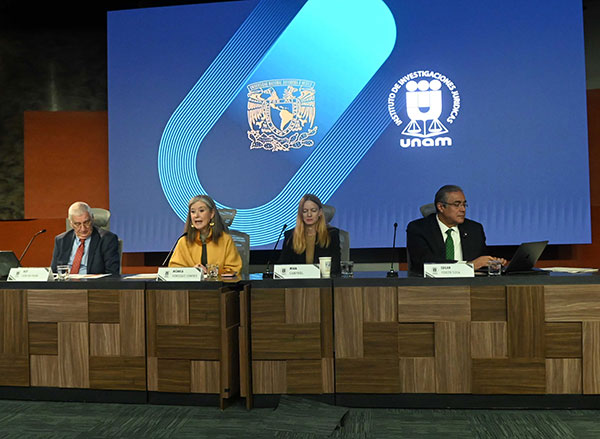 Organismos internacionales de derechos humanos viven momentos críticos, afirma González Contró